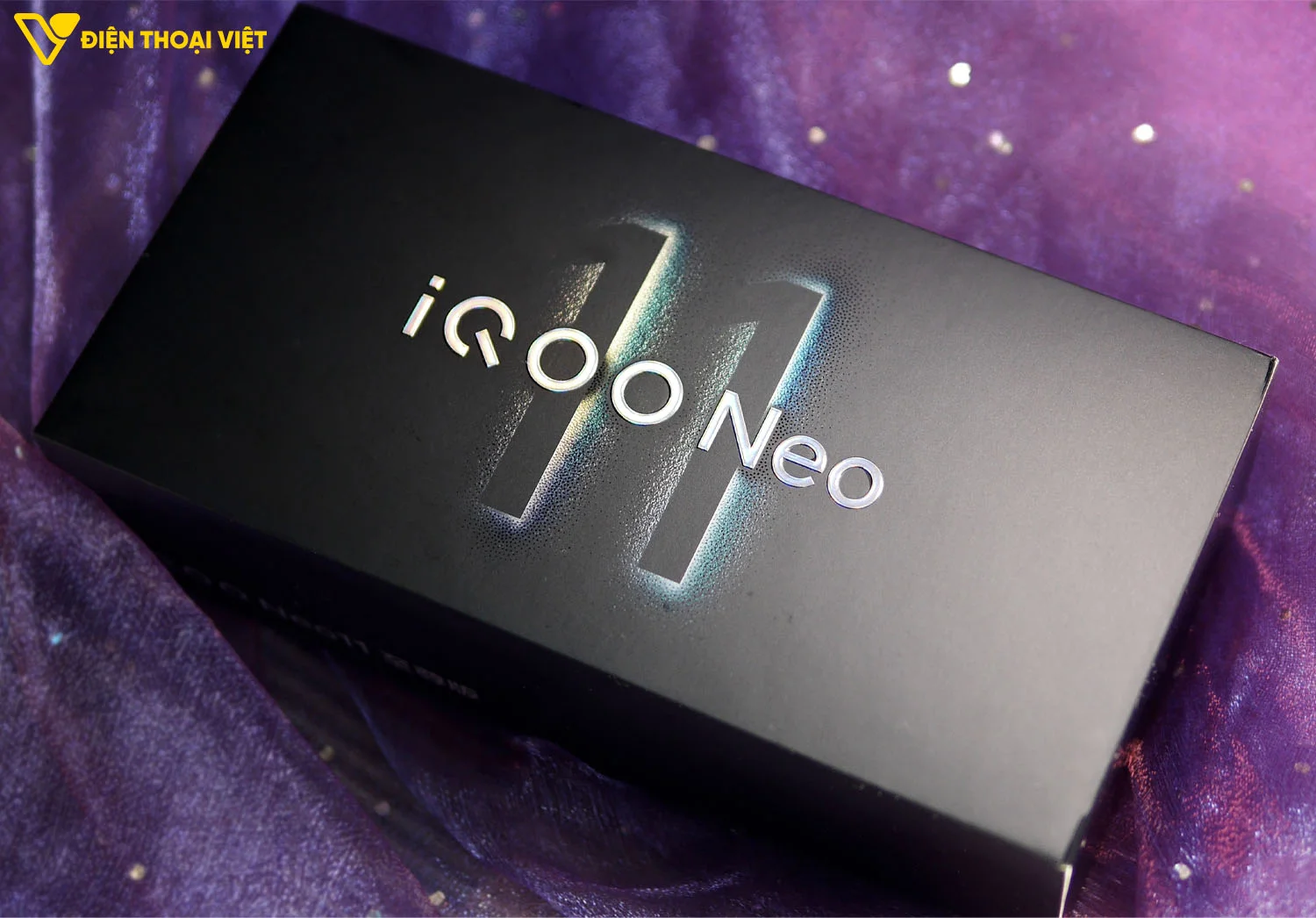 Hộp đựng của iQOO Neo 11 Ultra