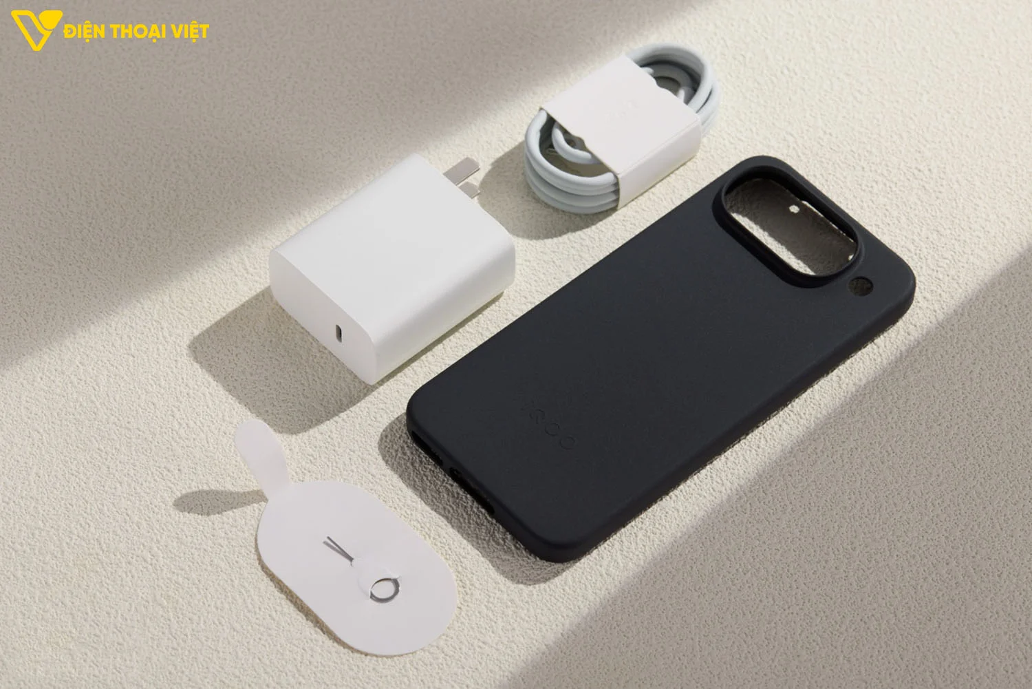 Phụ kiện đi kèm của iQOO Neo 11 Ultra