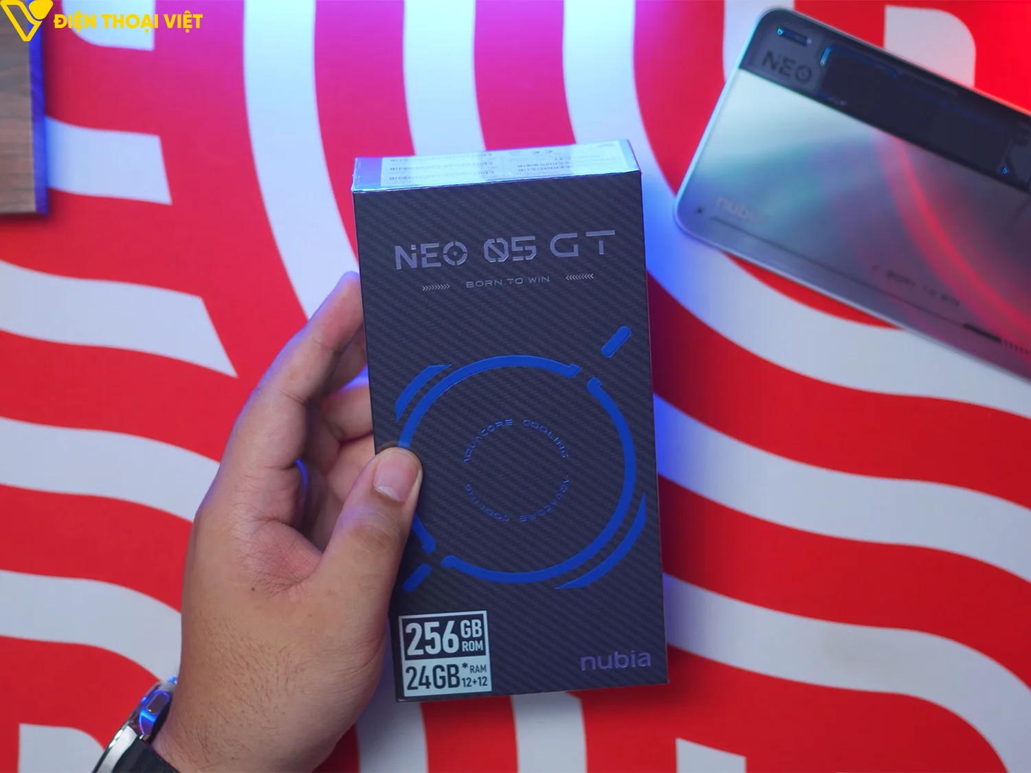 Nubia Neo 5 GT Special Edition thể hiện rõ cá tính gaming ngay trên hộp đựng