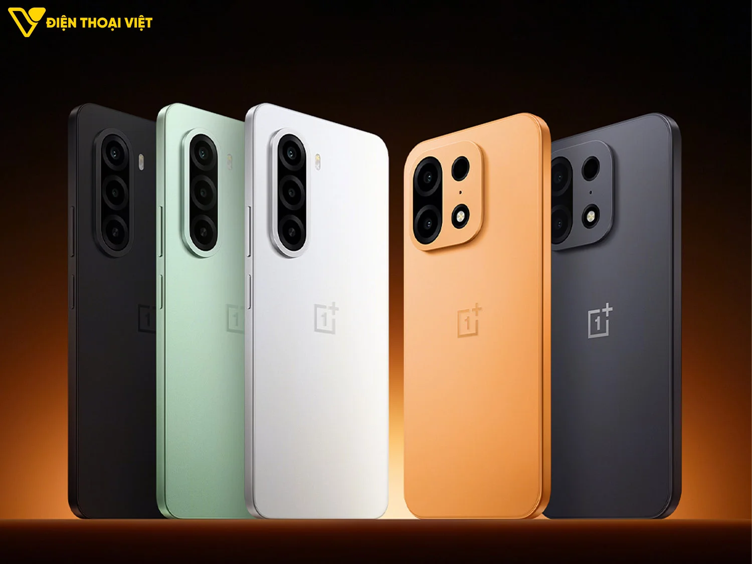 Các phiên bản màu OnePlus Turbo 6X (Bên trái)