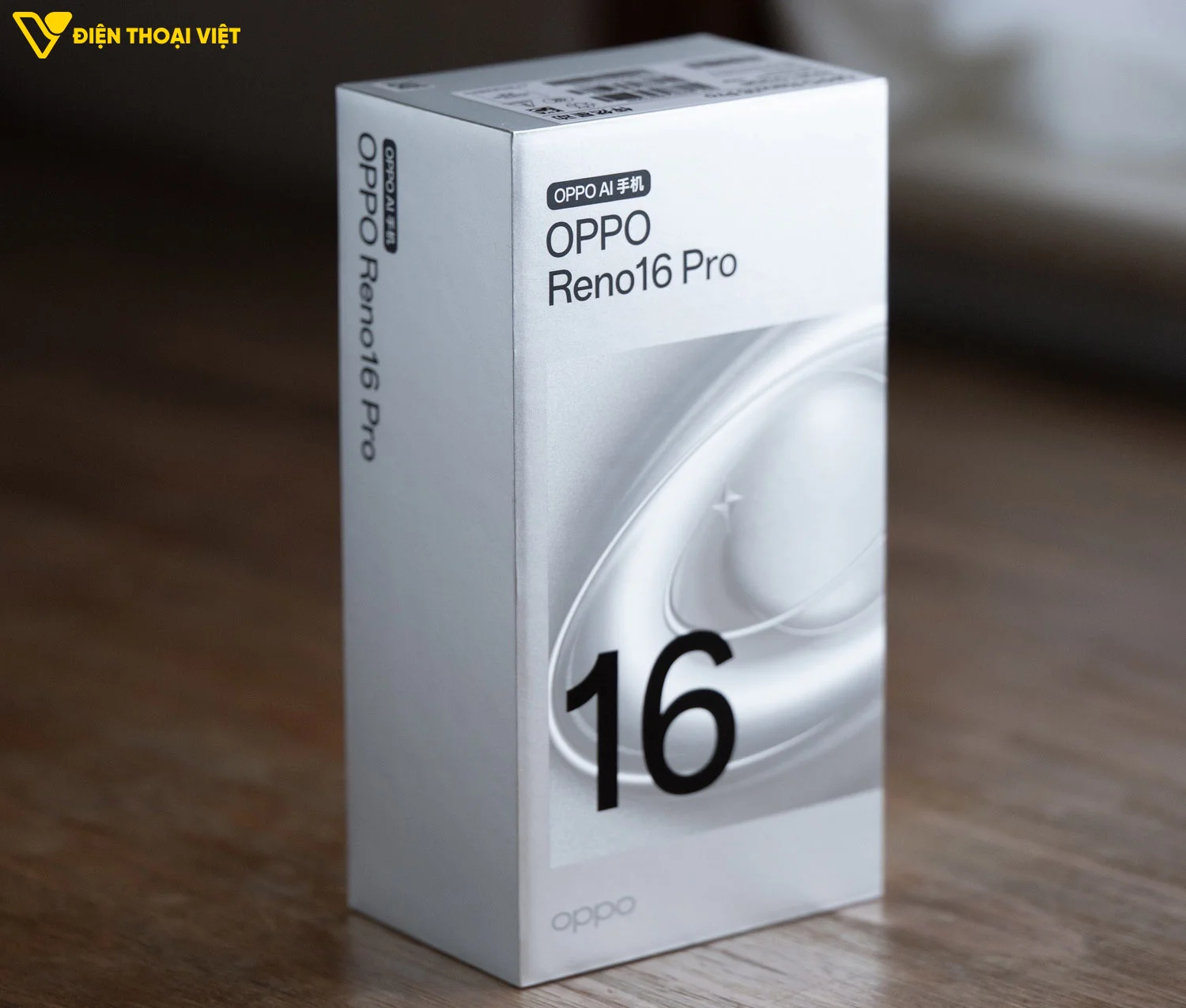 Hộp đựng OPPO Reno16 Pro được thiết kế rất riêng