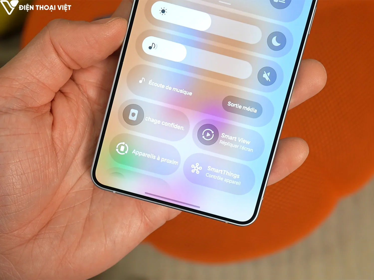 tren-tay-samsung-s26-ultra-vien-man-hinh