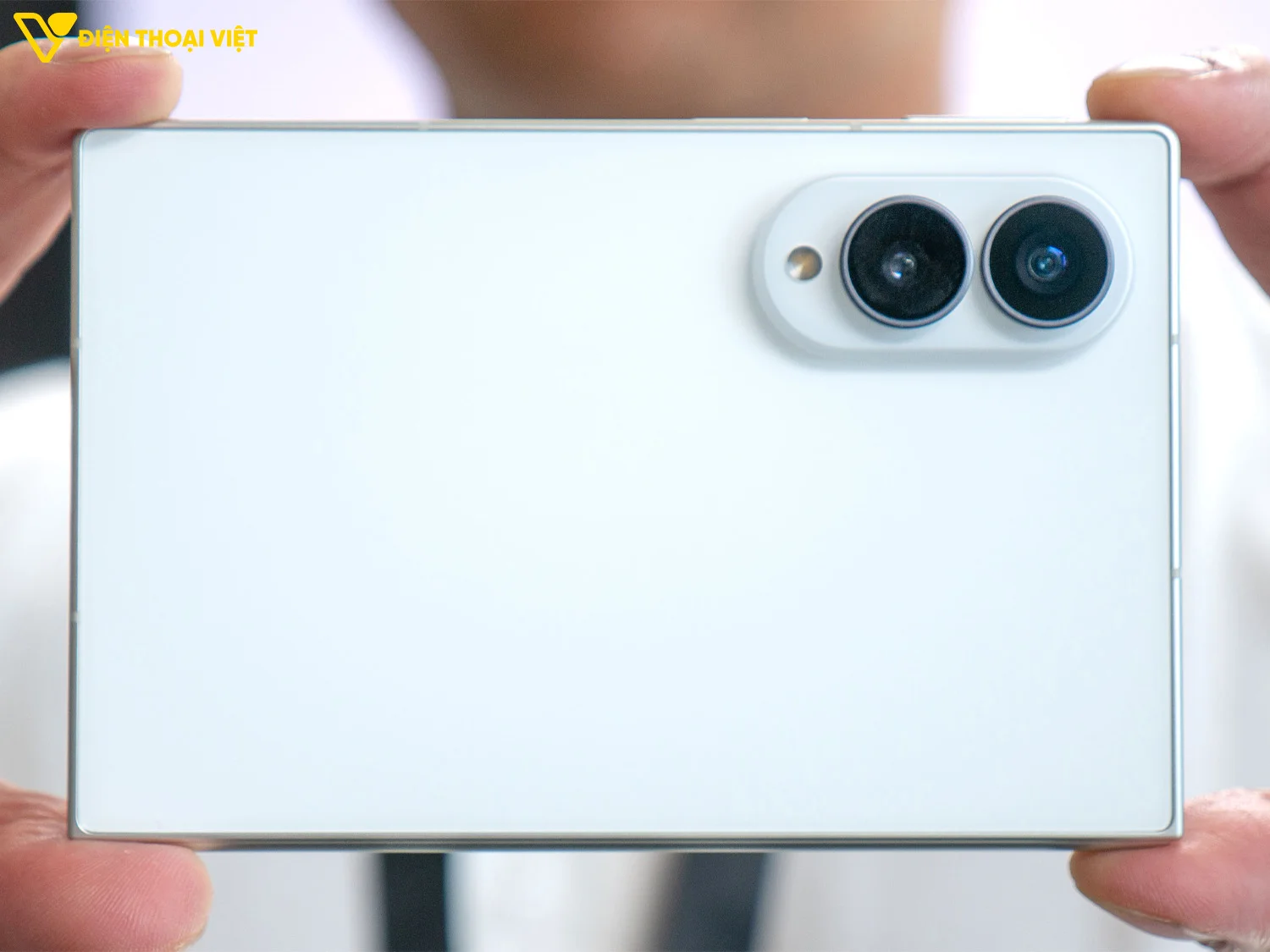 Camera 50MP trên Samsung Z Fold 8