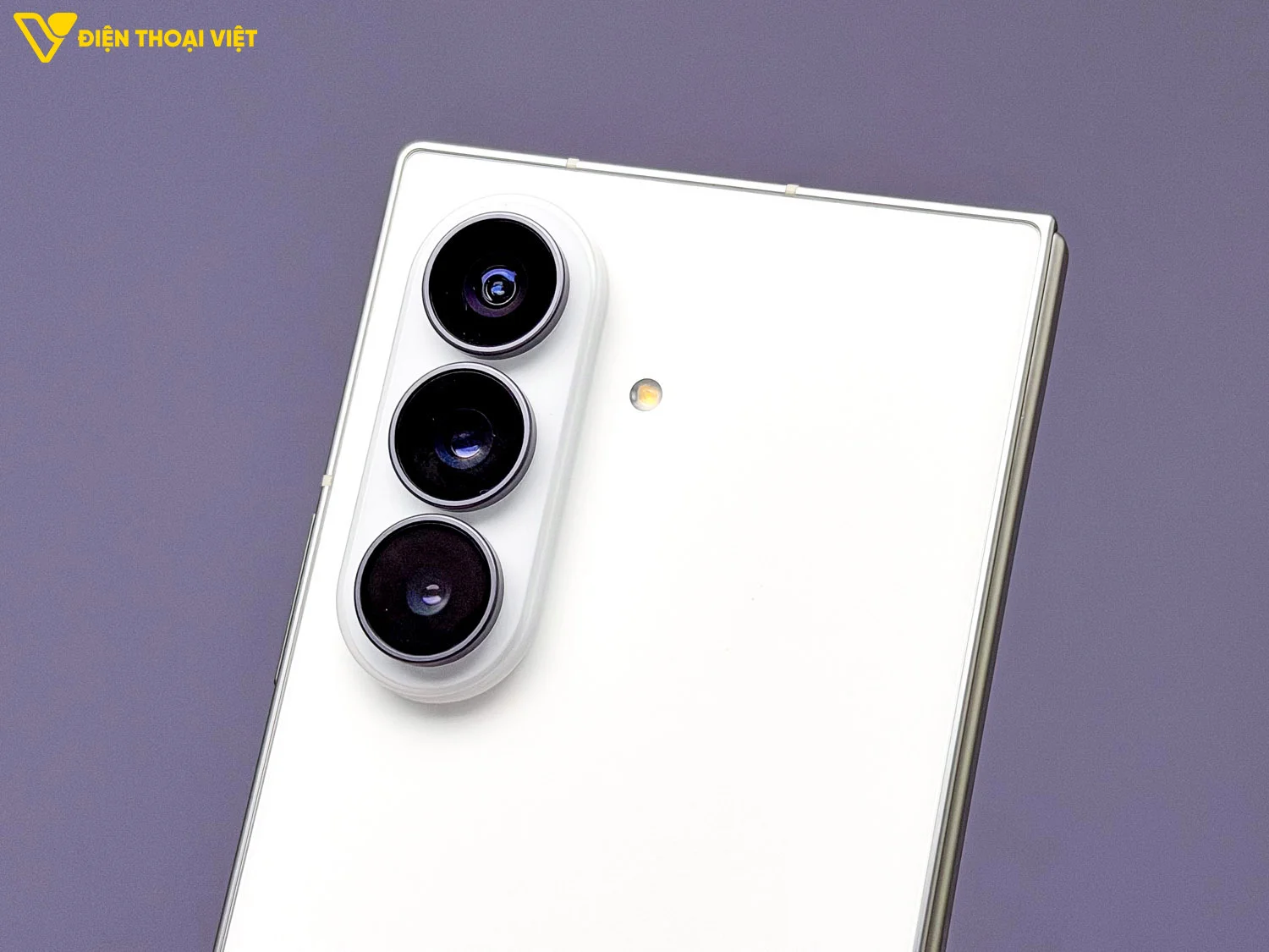 Hệ thống camera 50MP trên Samsung Z Fold 8 Ultra