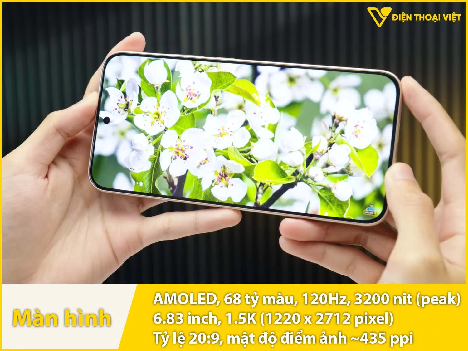 Màn hình AMOLED 68 tỷ màu, 6,83 inch 1.5K, độ sáng 3200 nit
