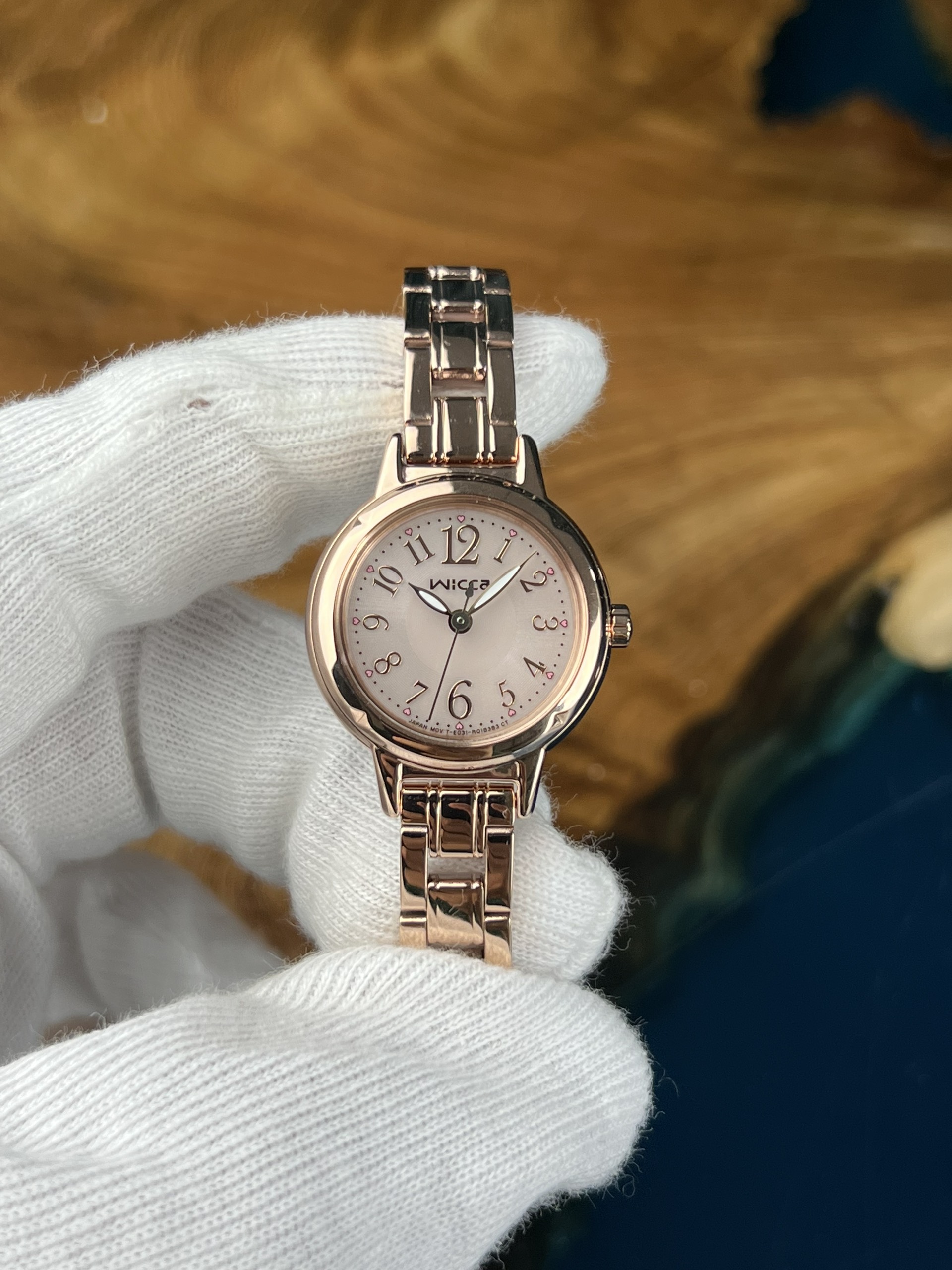 11-7640d91c-8f06-474c-9403-813cd83eb1f7