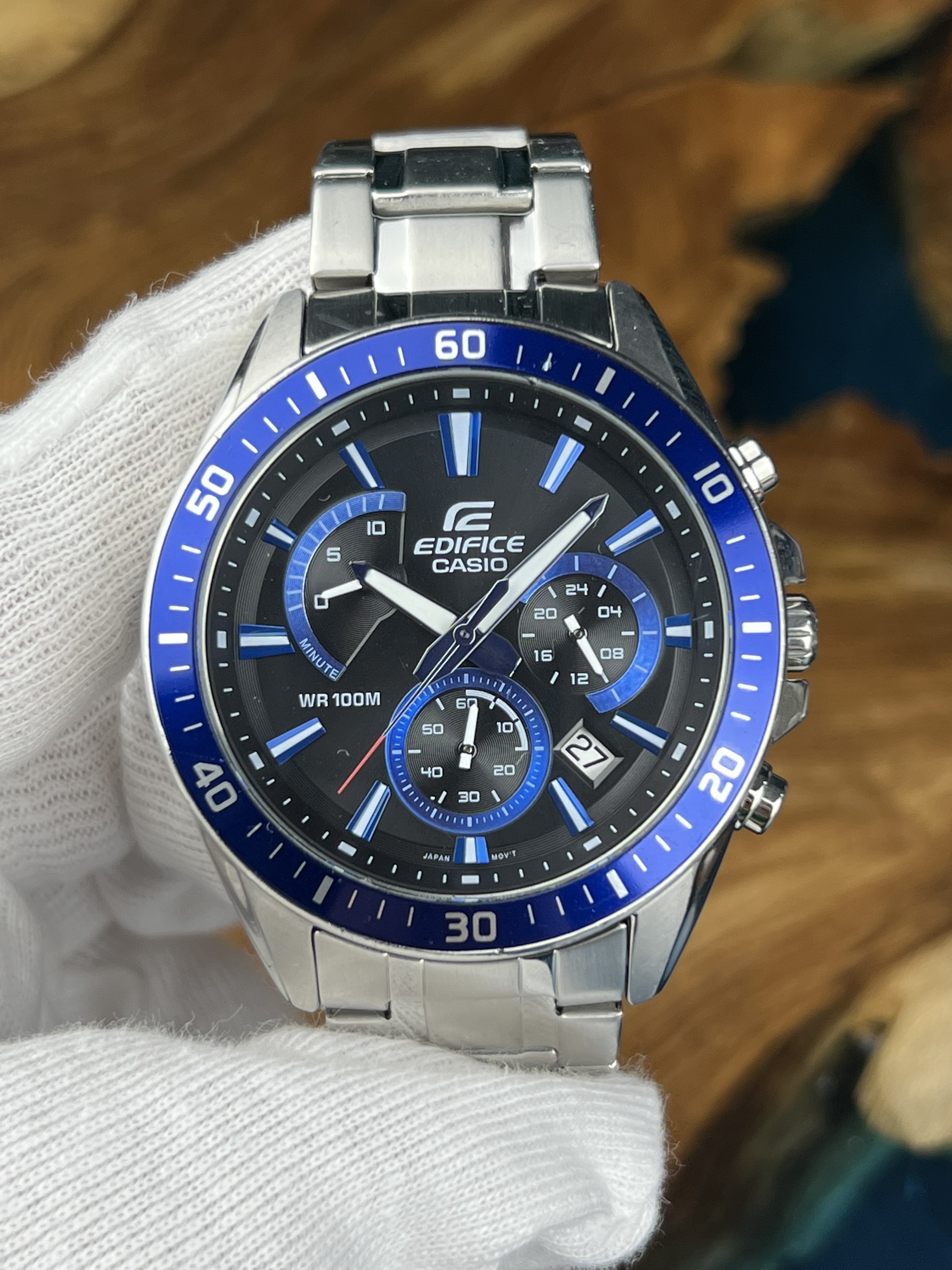 11-7f5dd7a3-d8ee-460b-b0a2-54965447d1be