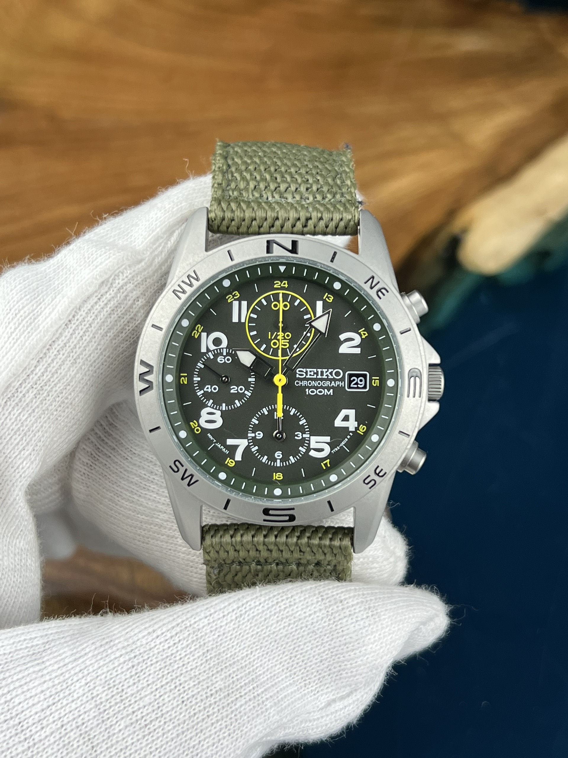 11-897f0d42-0e40-4e9a-9823-d906bab20cbf