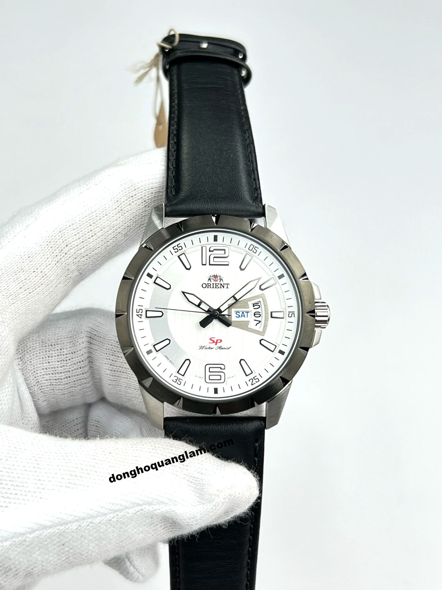 11-c830f143-546a-4c69-be0a-5b2148e85e6a-bc600318-f196-4480-83fd-4d2b8728267a