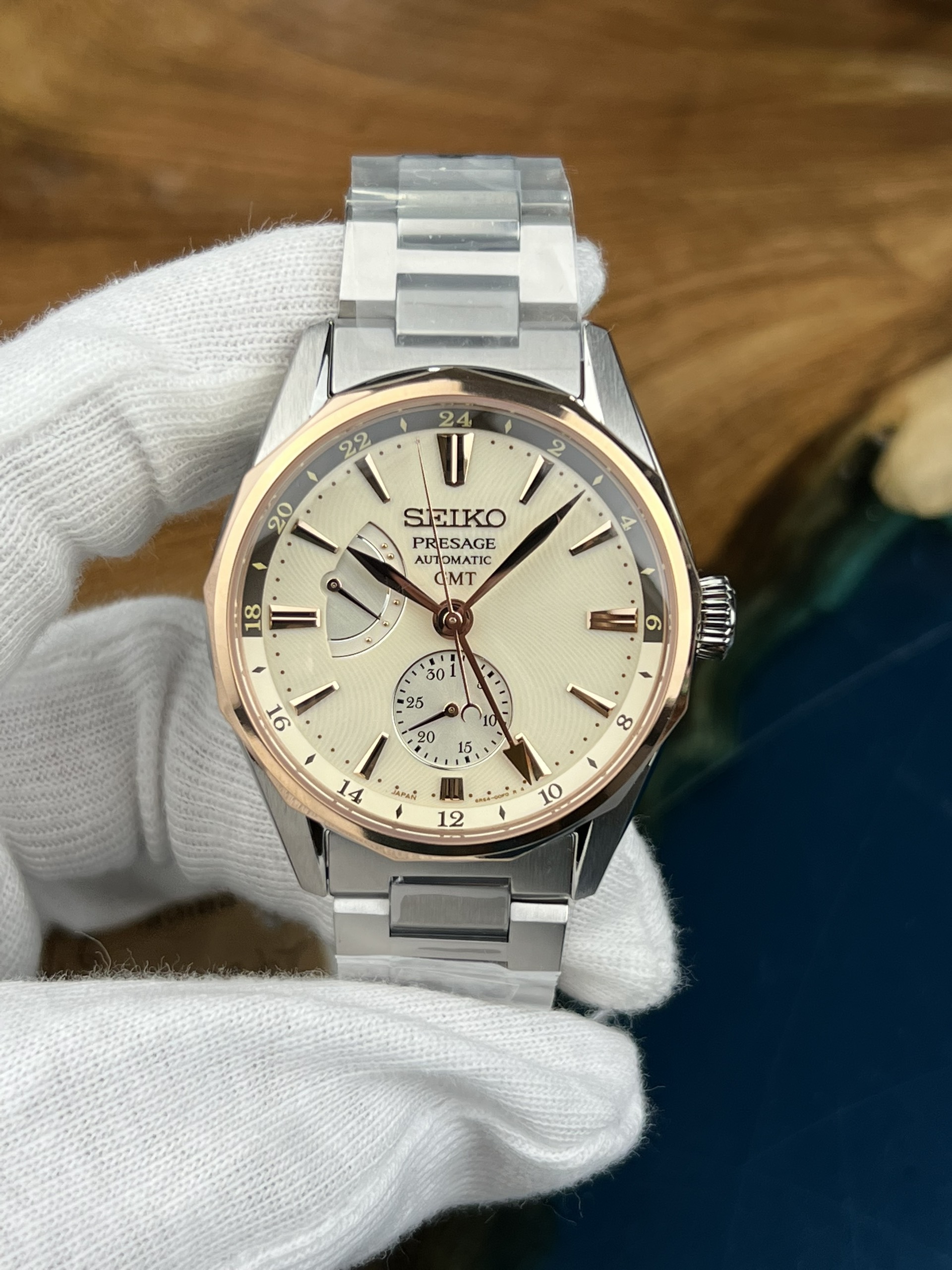 11-d699c4c4-11db-49bf-ac5e-4956edc2bafd