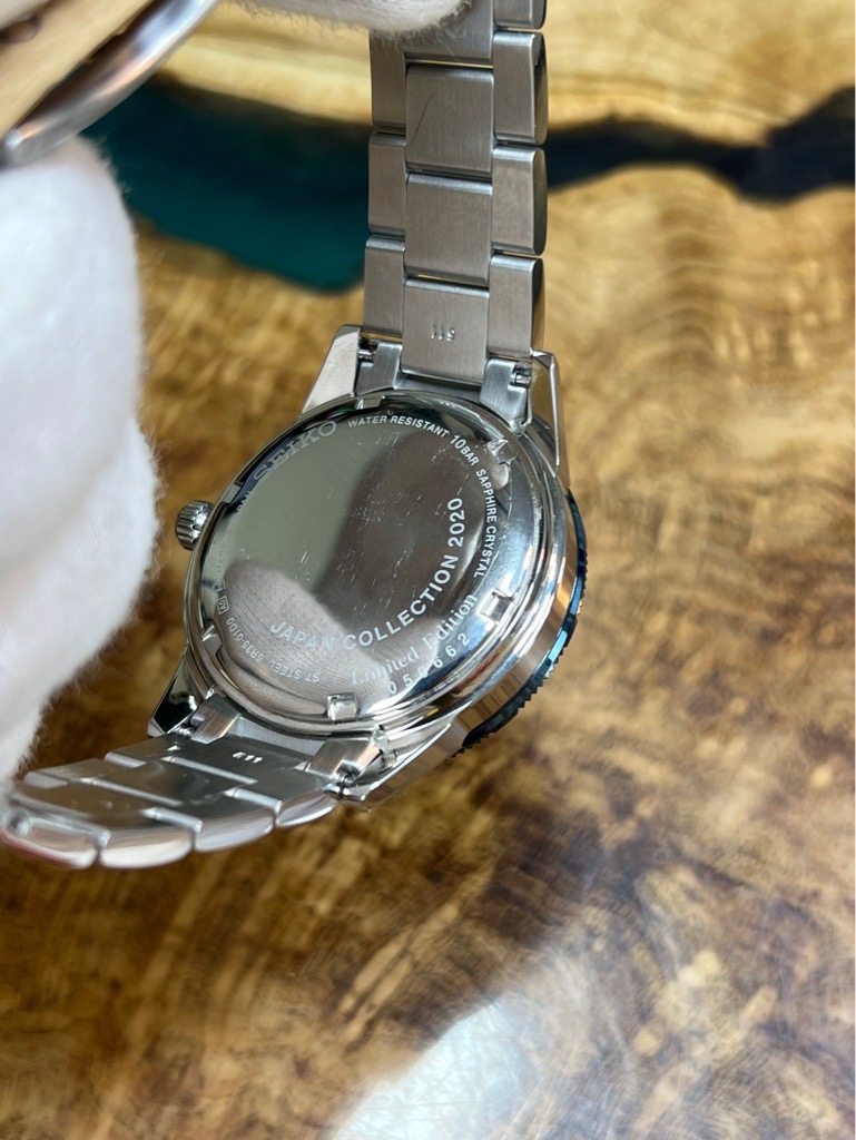 11e06b12-d119-4607-895b-c85b79439928