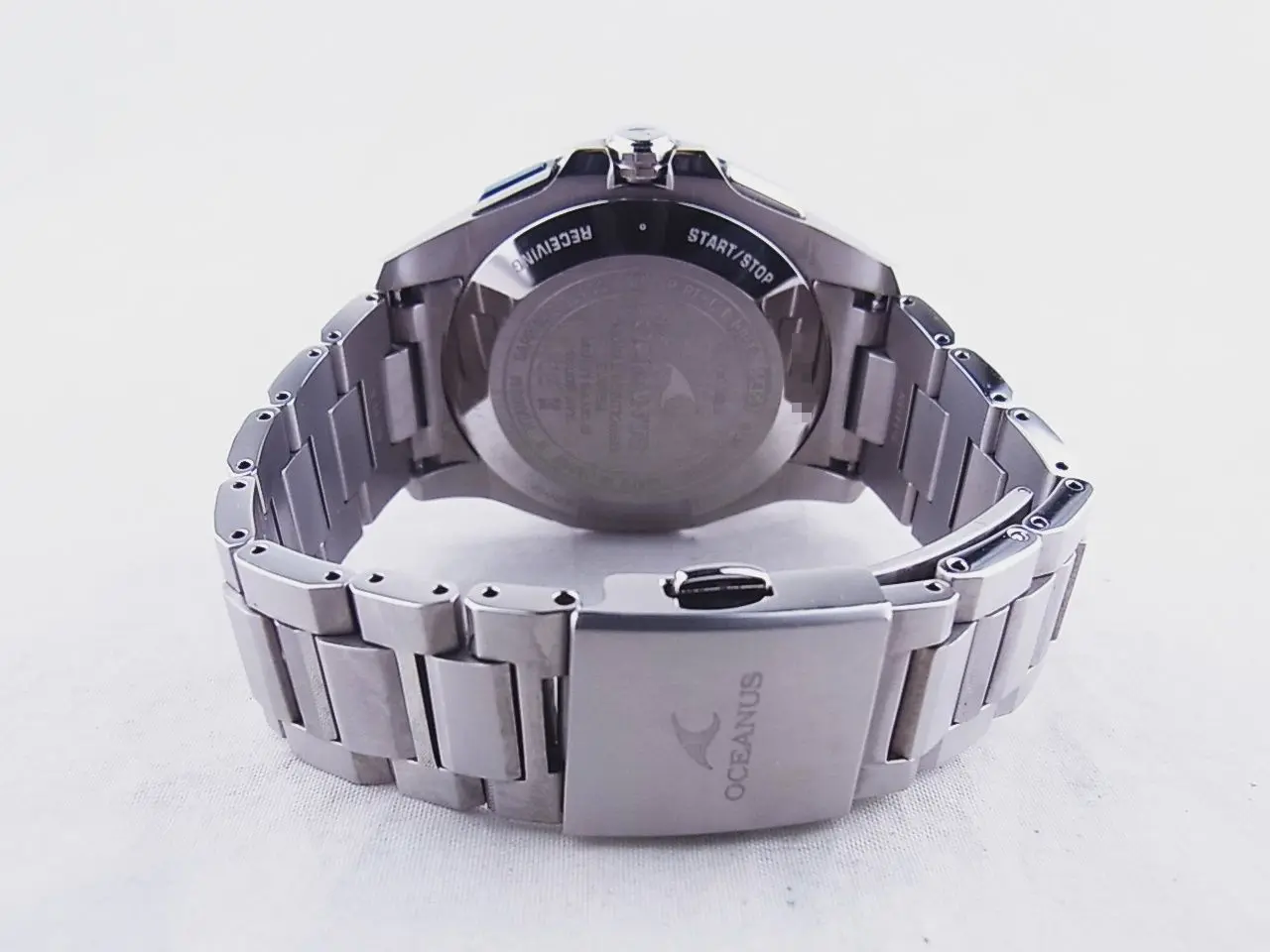 1208133120-5fcf01981fc3e