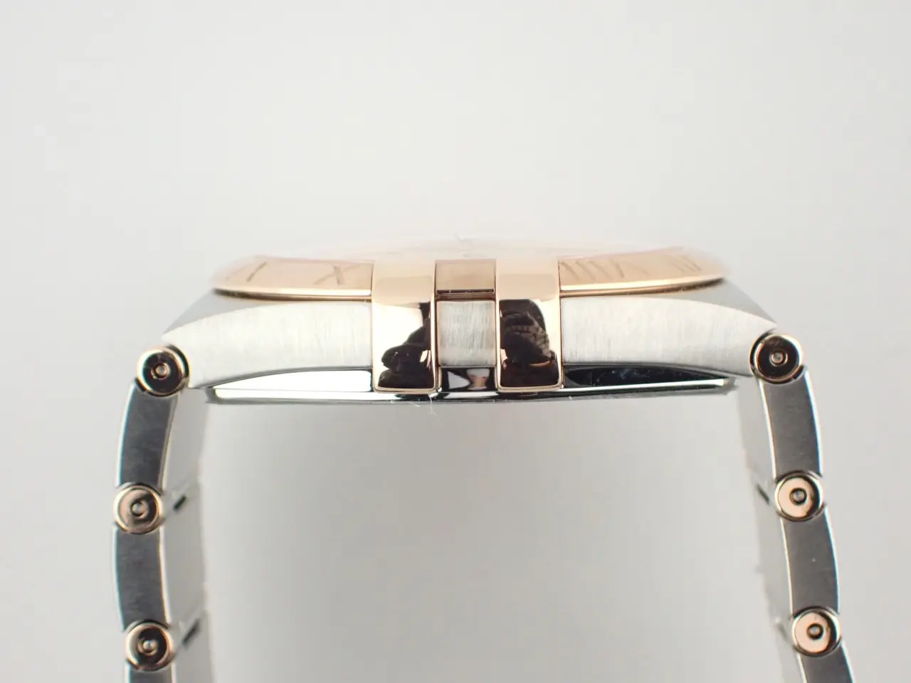 1220120118-63a1257e79079