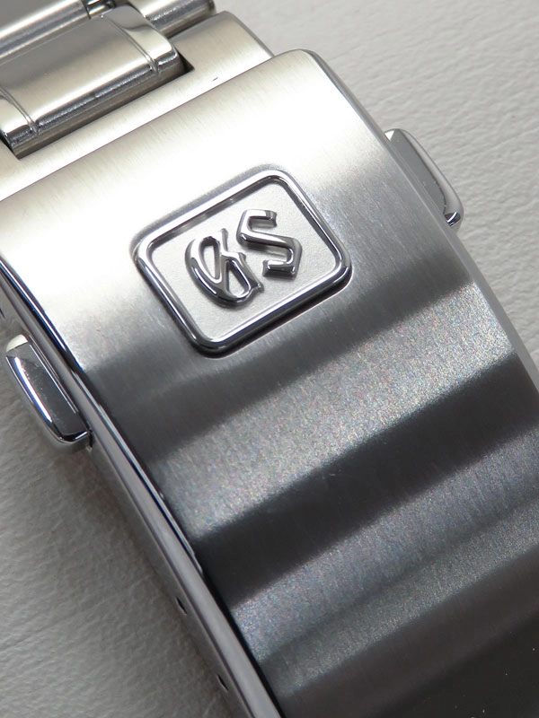 1223097560014-7-jpeg