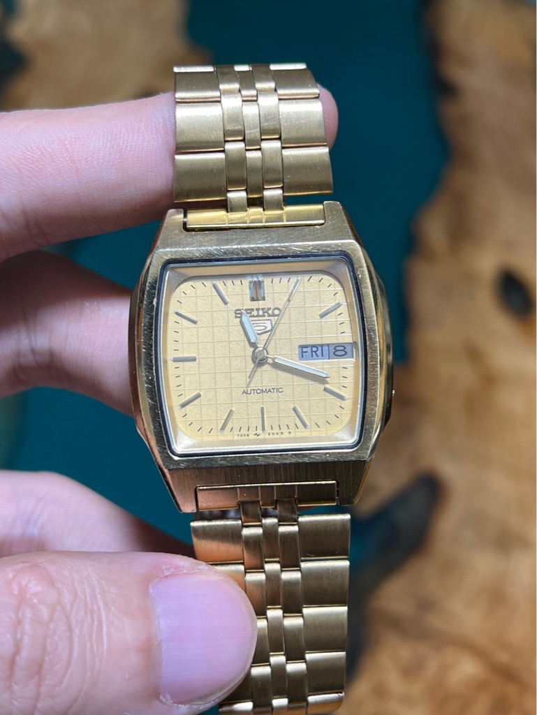 140fb5af-2f01-4c13-a7b4-316745e1de18