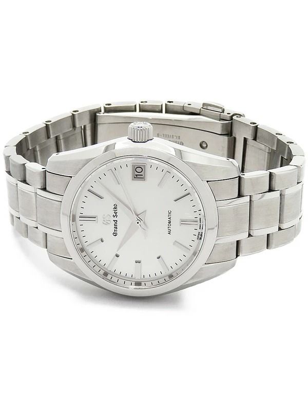 1723279490011-1-11zon