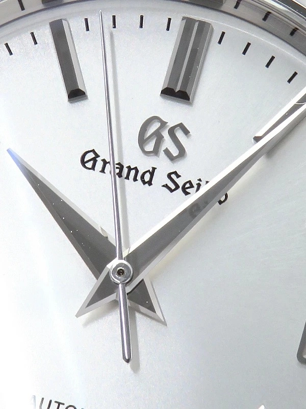 1723279490011-4-11zon