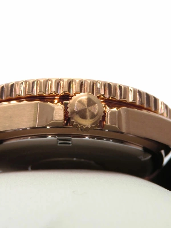 1723284030011-4-11zon