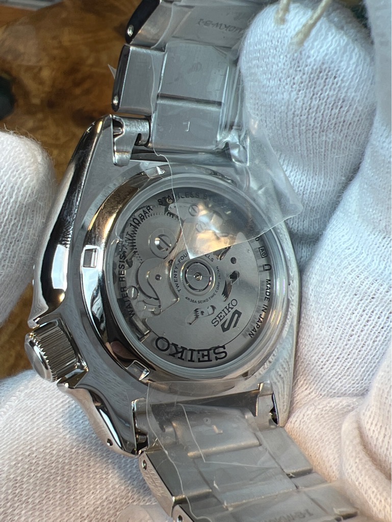 19125575-e44d-4444-b7a8-c4193dbfc439