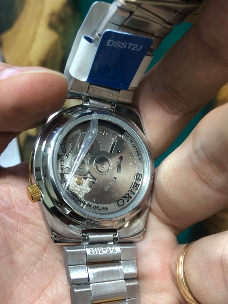 1e77ff31-88d9-4d7b-b875-7570f0247c14