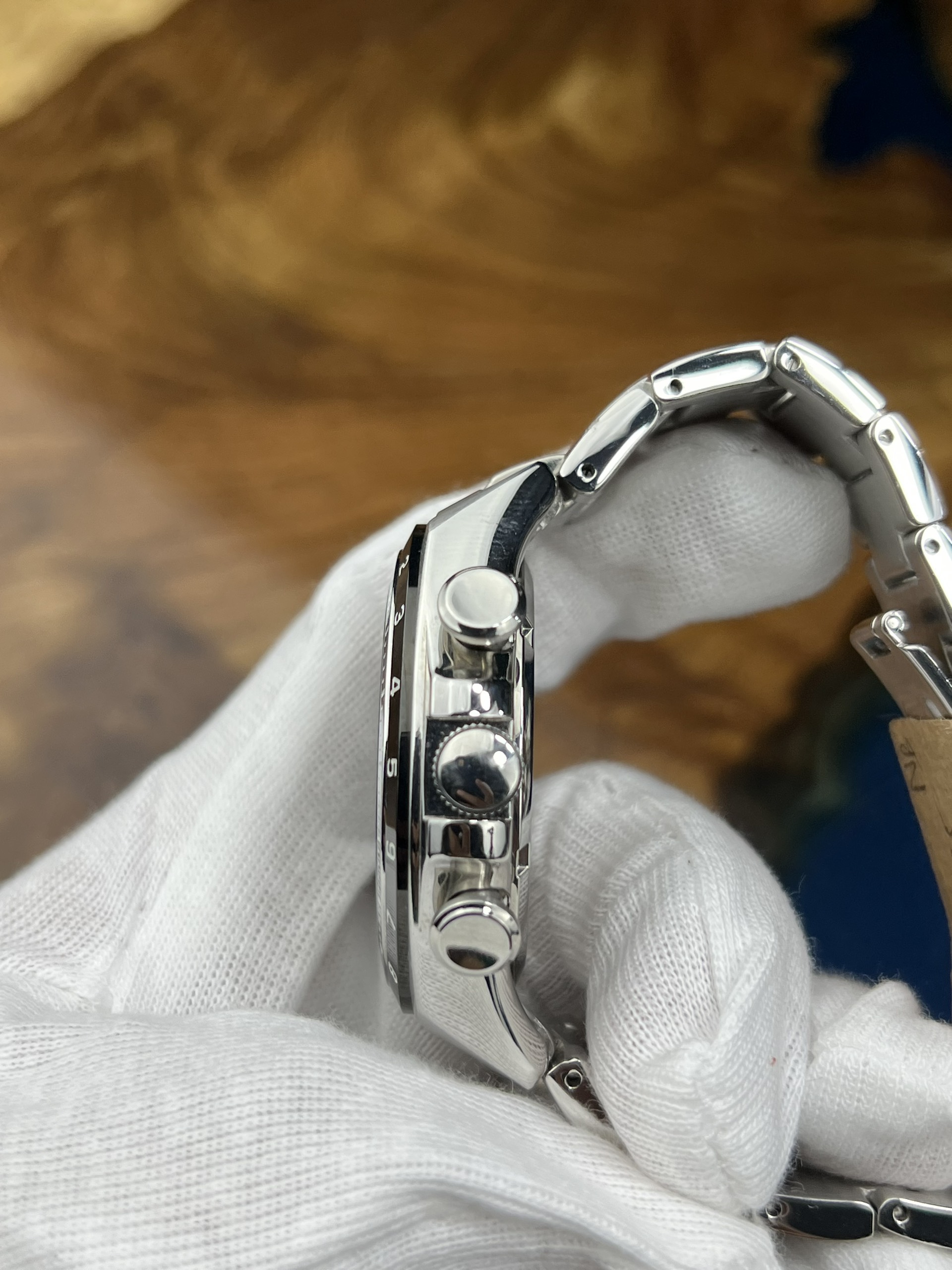 2-0f61743e-0432-43ad-b9a0-93c70deae379