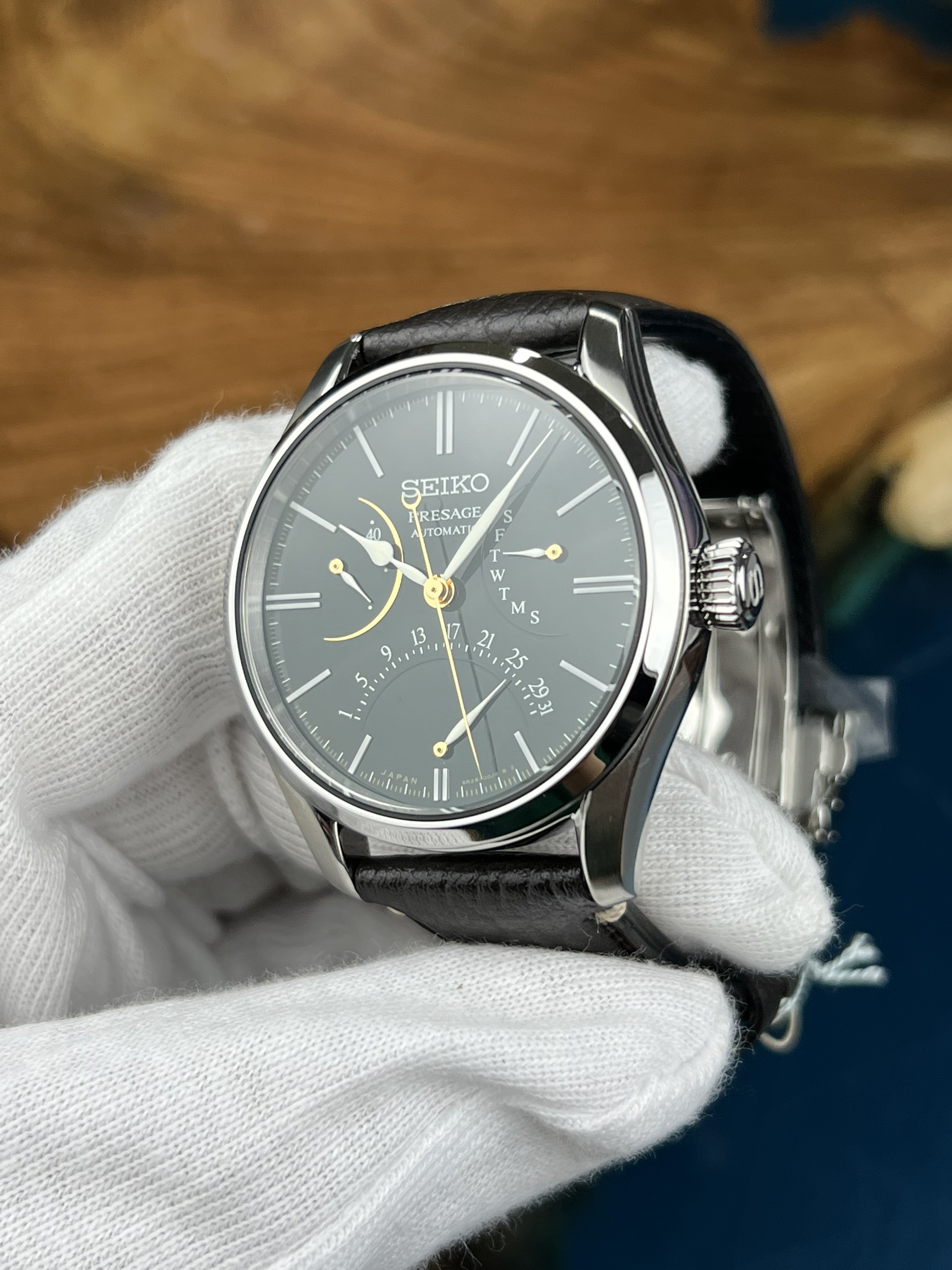 2-2bf6e3c9-5e04-4f51-89a1-1b4448c71848