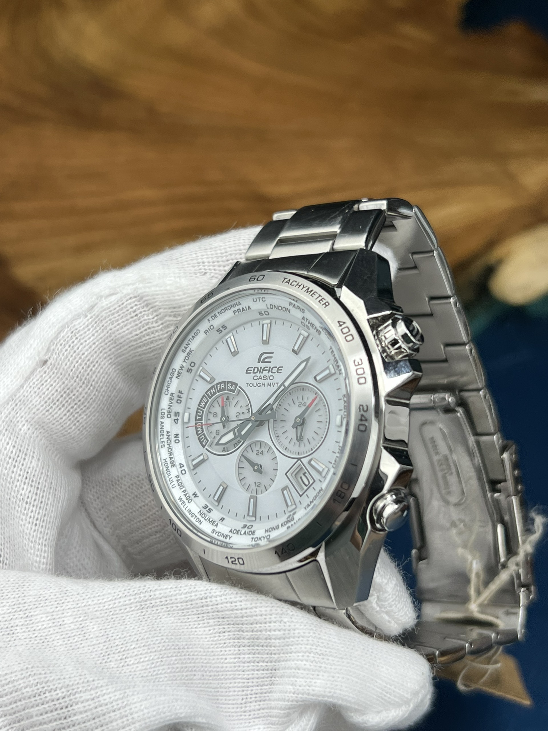 2-366a6c96-14ae-47d9-a36c-2b81d53d0f8b