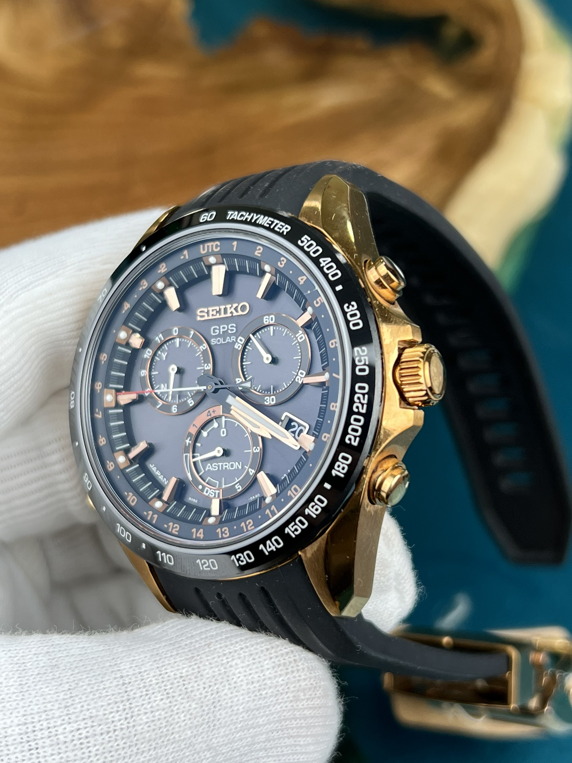 2-4eb300a5-70e9-4bf9-a717-3089740d6786