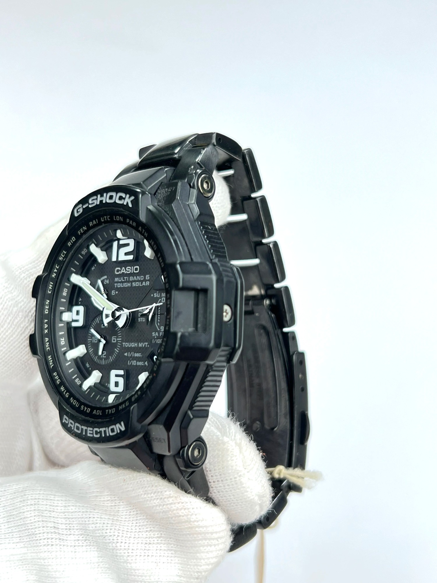 2-54442429-21d5-44de-b9c9-8a1c18c89989