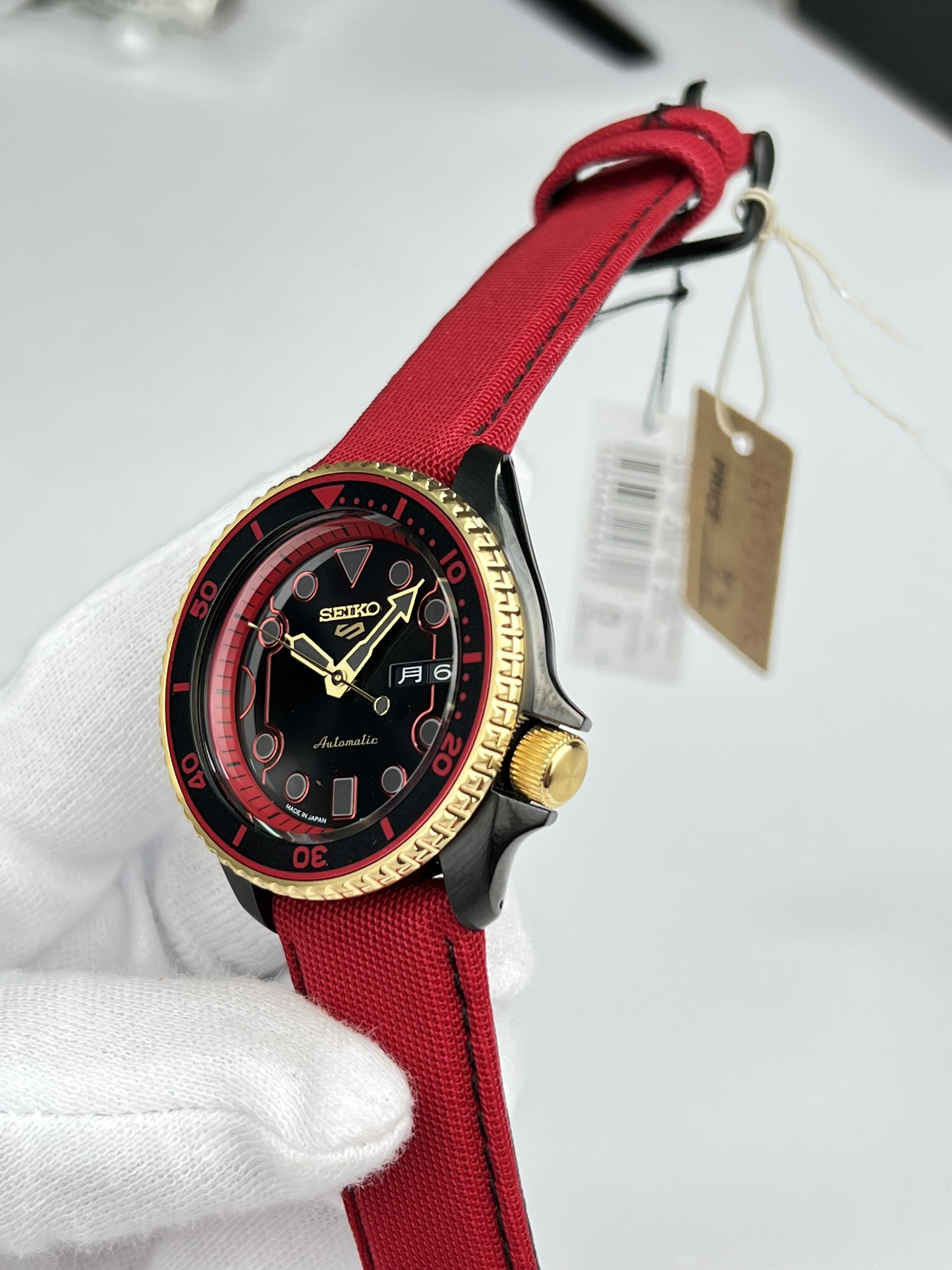 2-713c4696-7715-4c13-9fd7-8f8e46a42d77-b59b7baf-669c-47f5-8d0e-4cf323186f18