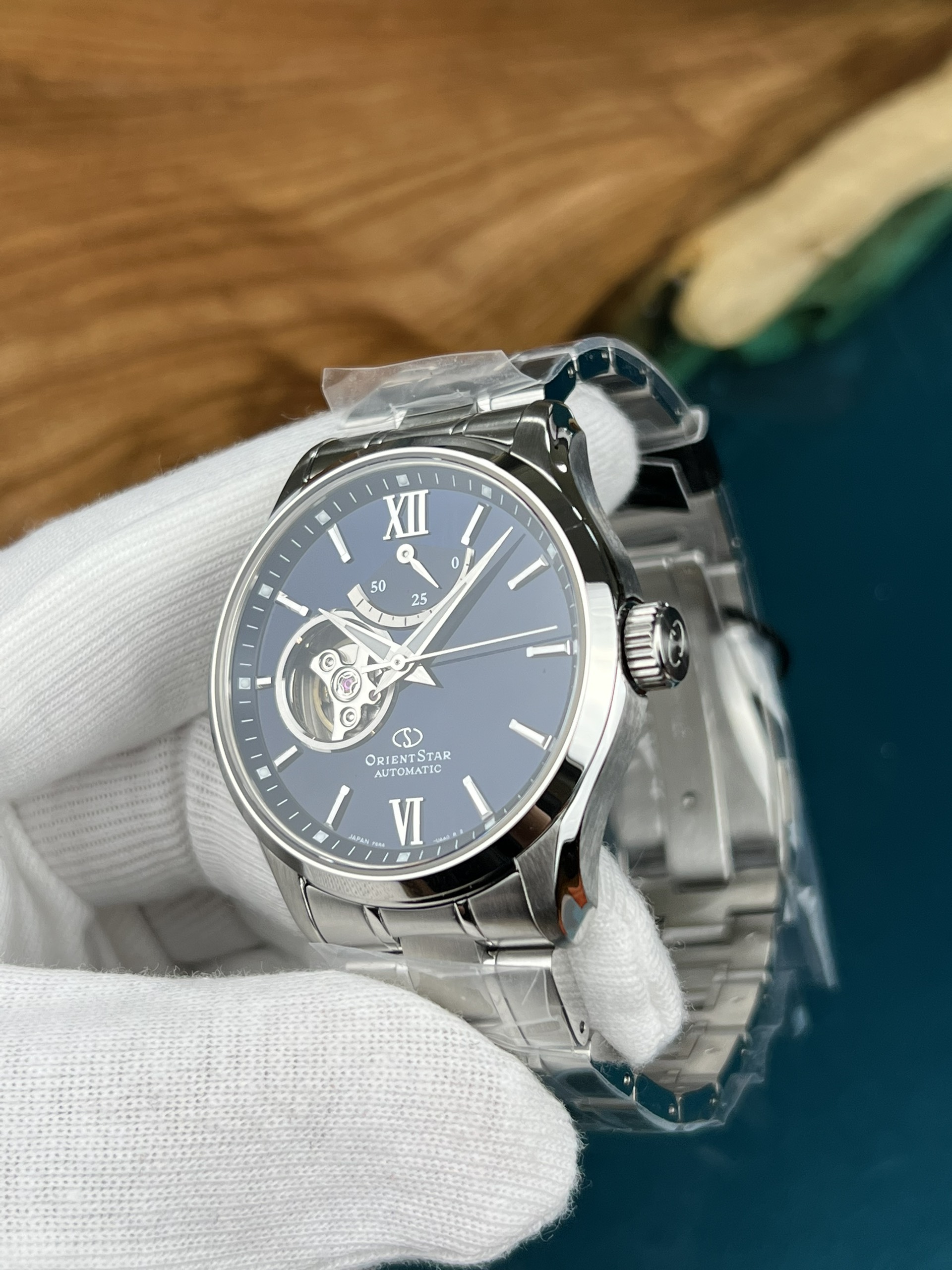 2-758190d5-7954-48c4-8ffe-c328c76cd843