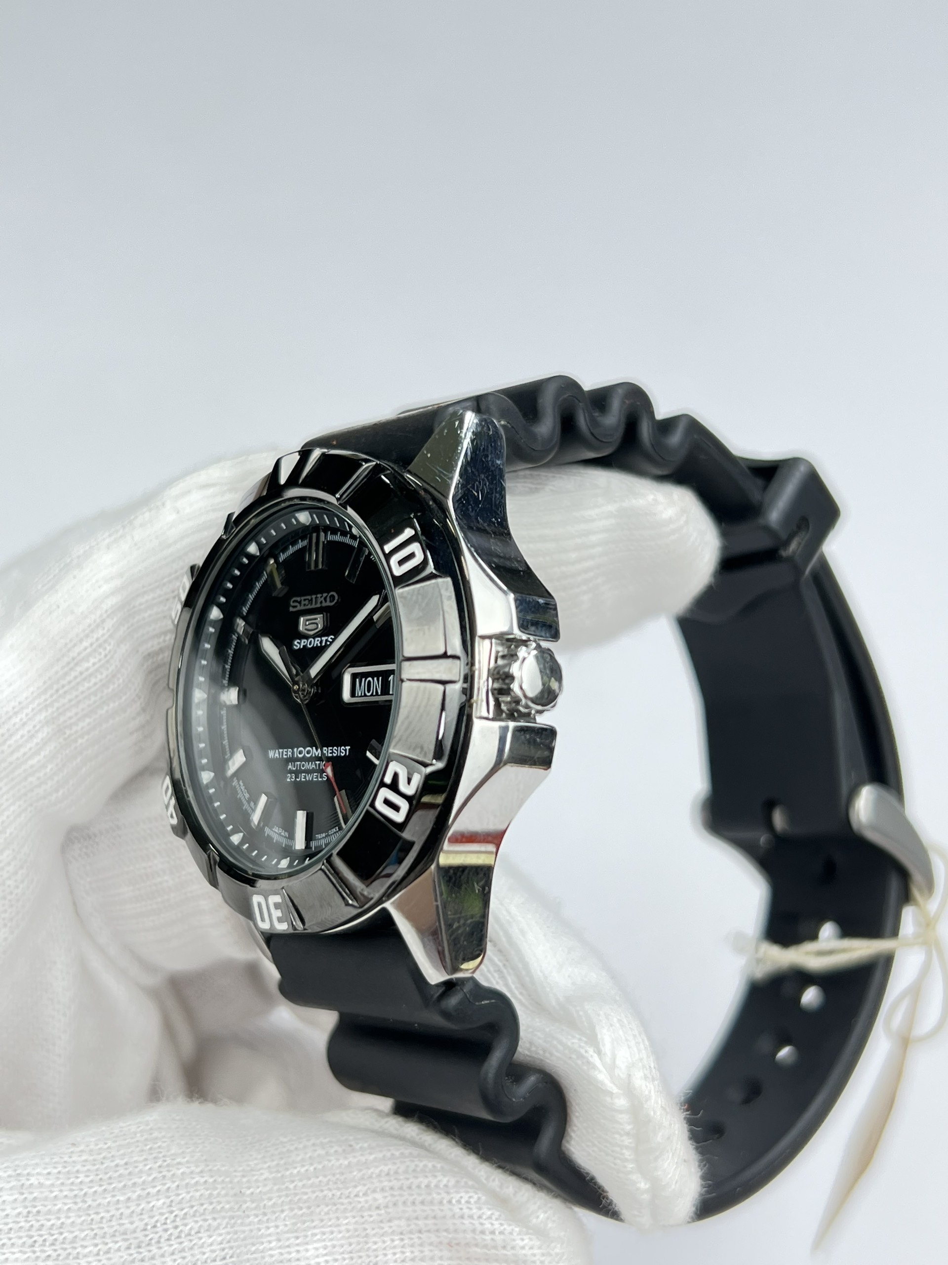 2-7c10335e-ef46-4d48-a610-4ab86a2a46f8