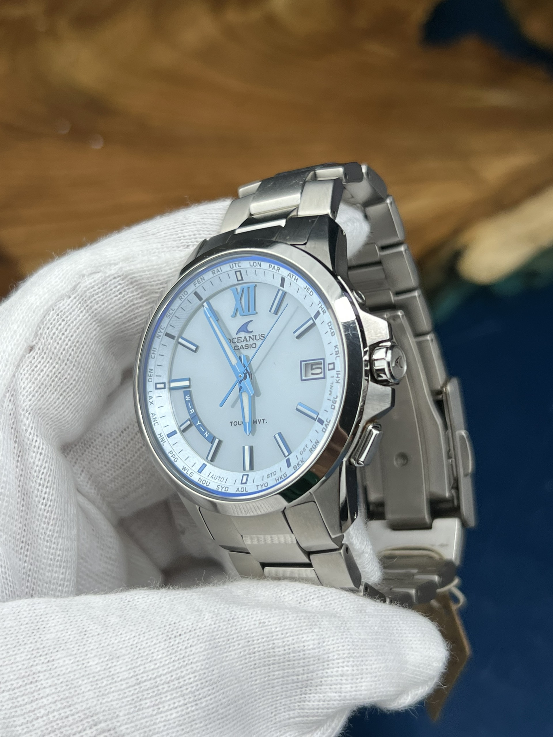 2-bad36c47-f234-4b08-96f2-6bb649043d45