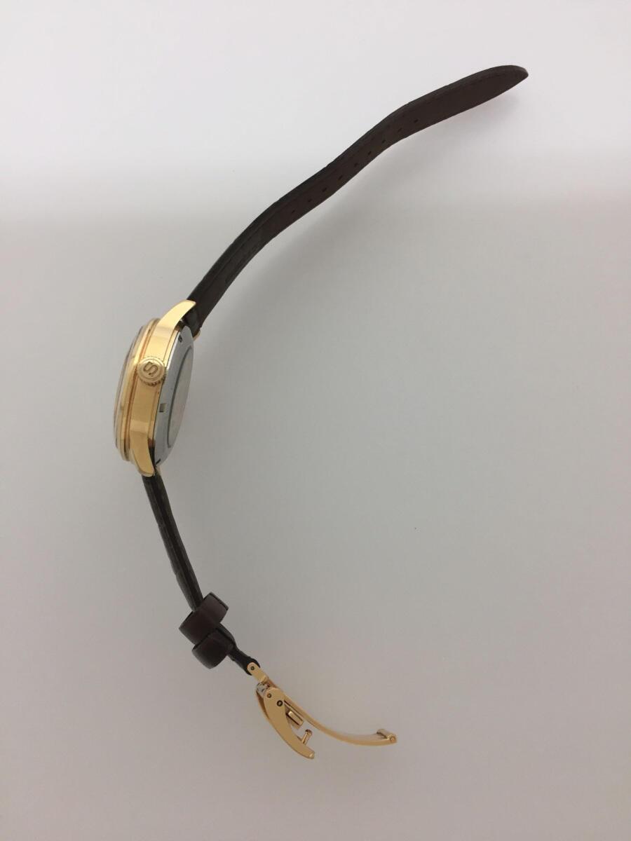 2-c5f56430-df29-43c1-8d67-015417f87387