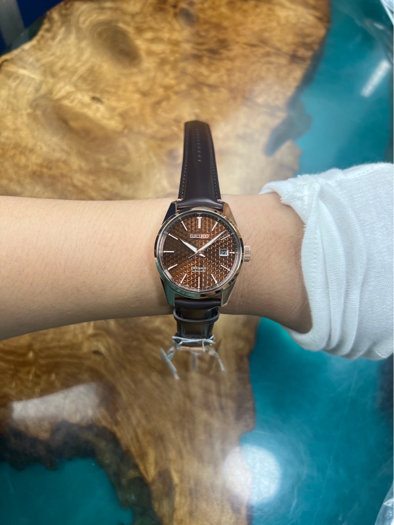 20b2745e-d8aa-4847-8d7e-d304197e2466