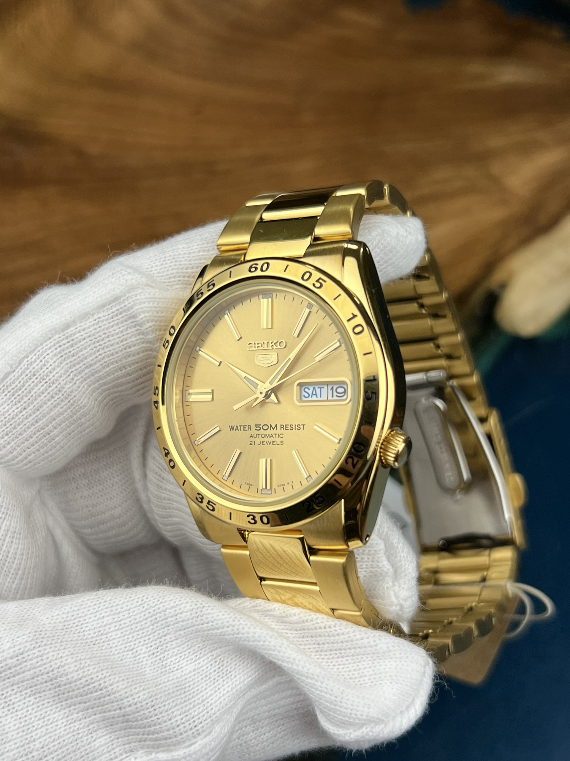 22-03bef632-dd70-406e-9413-8b30aa11d62e