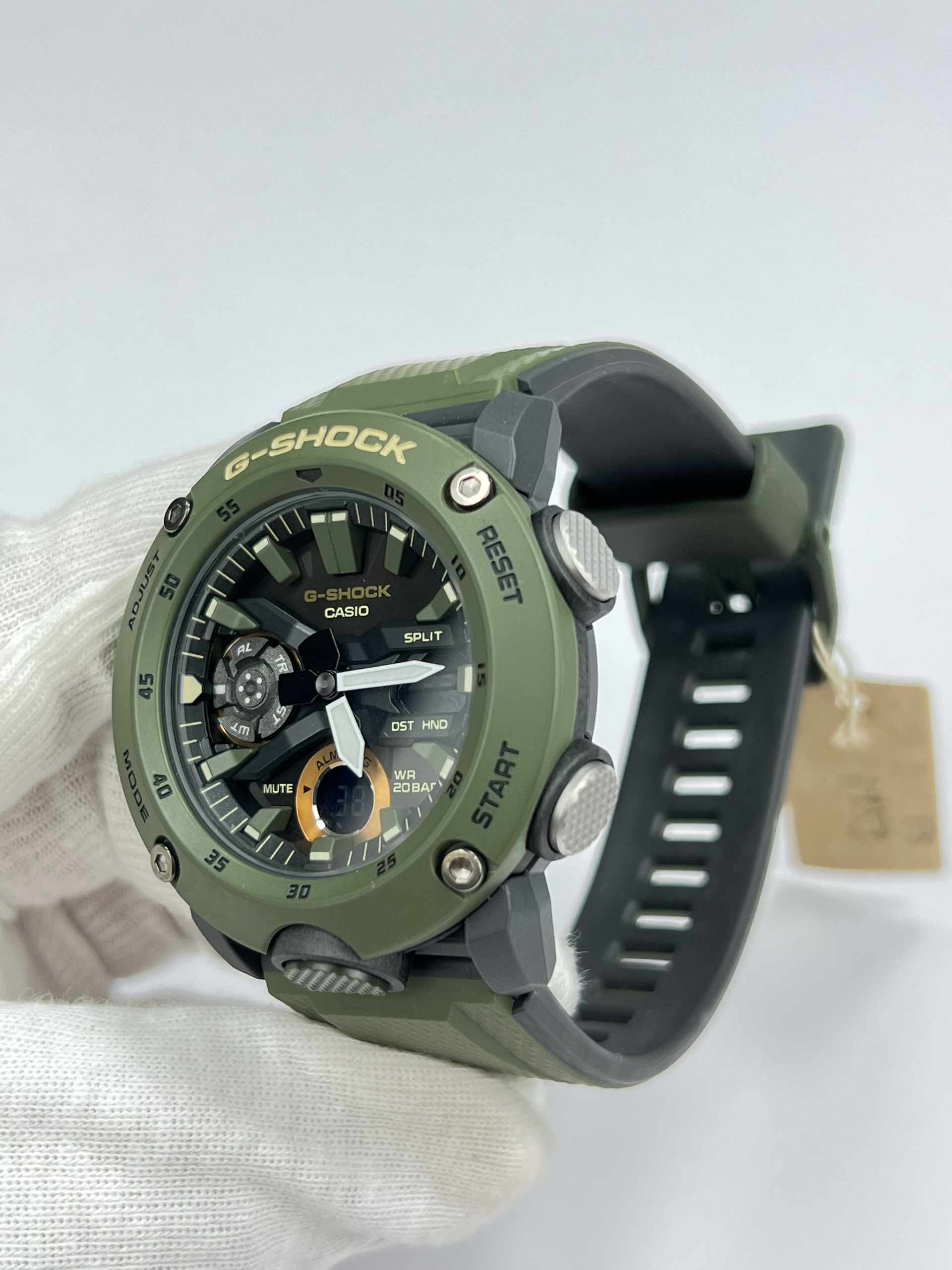 22-16eb7b1e-6368-41f8-93a2-5a151c997f2f