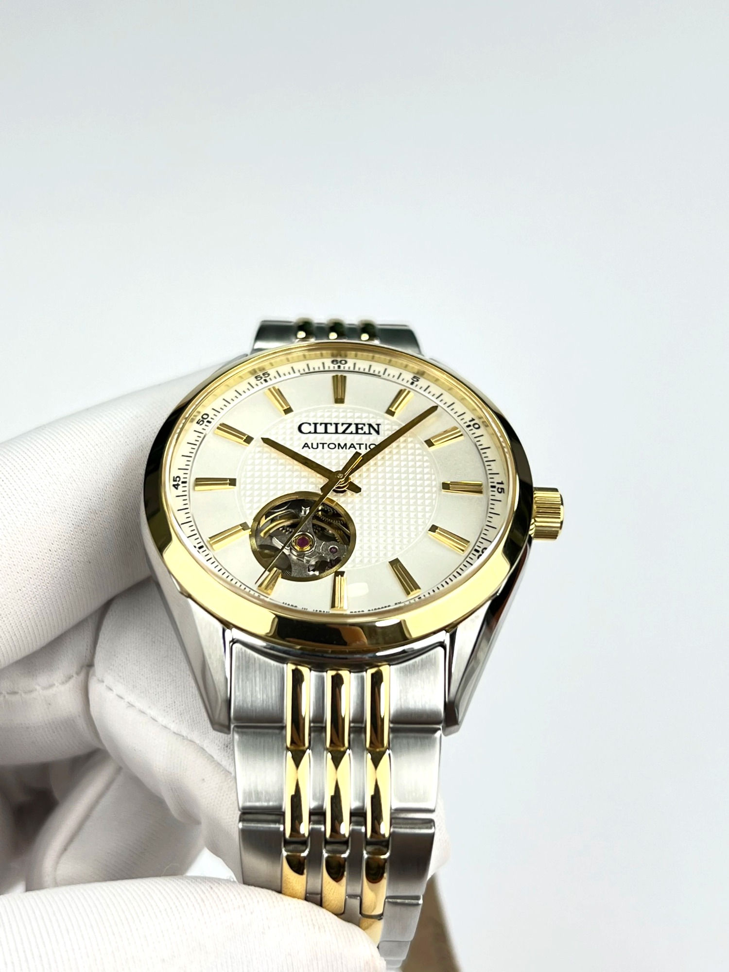 22-34de3e66-14e0-4aec-9670-5b5a371a7dc7