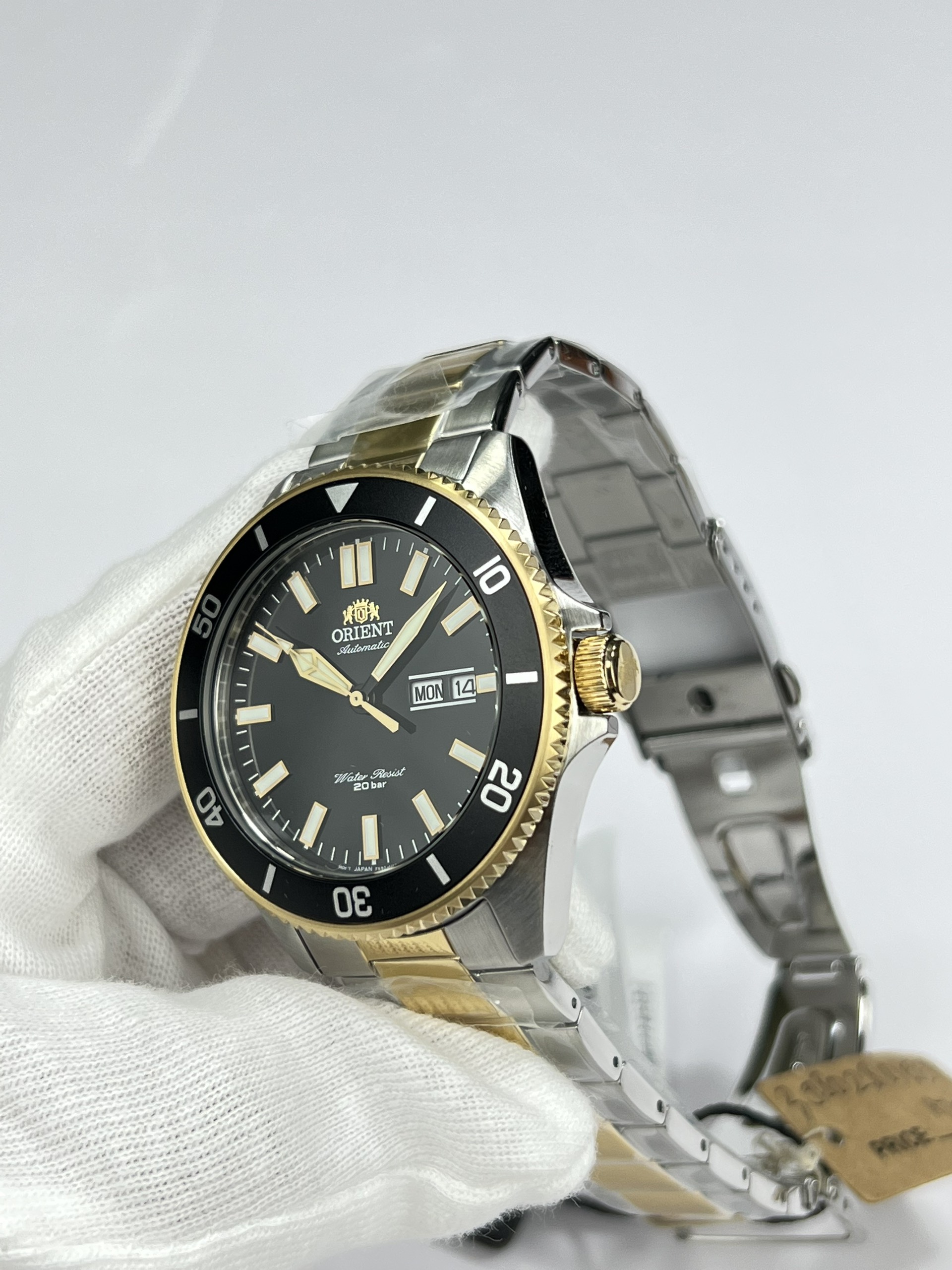 22-4b7b1728-059b-4e02-8a2a-82ff18866376