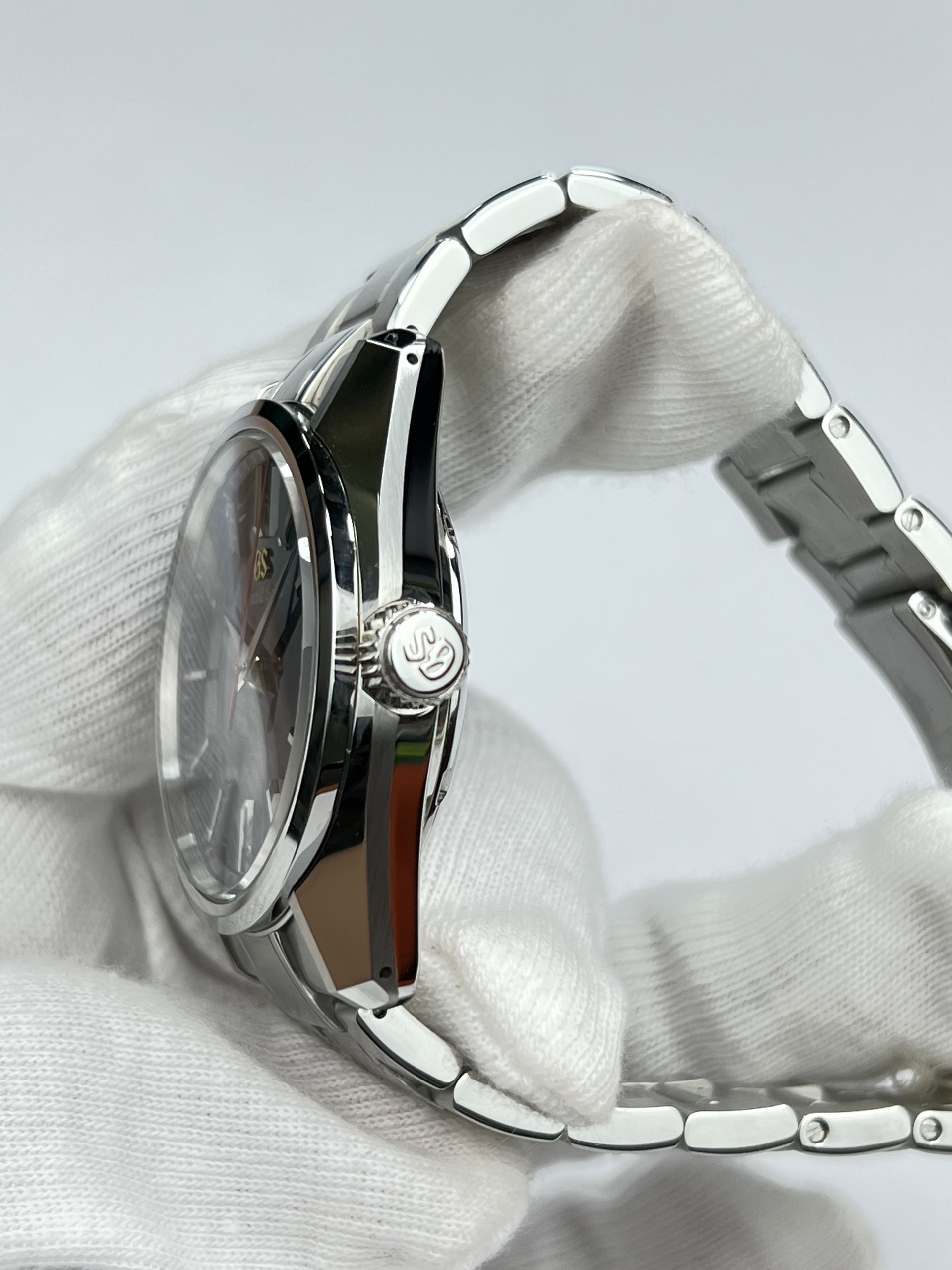 22-8b602980-31e3-48bf-a94a-06b734de0d66