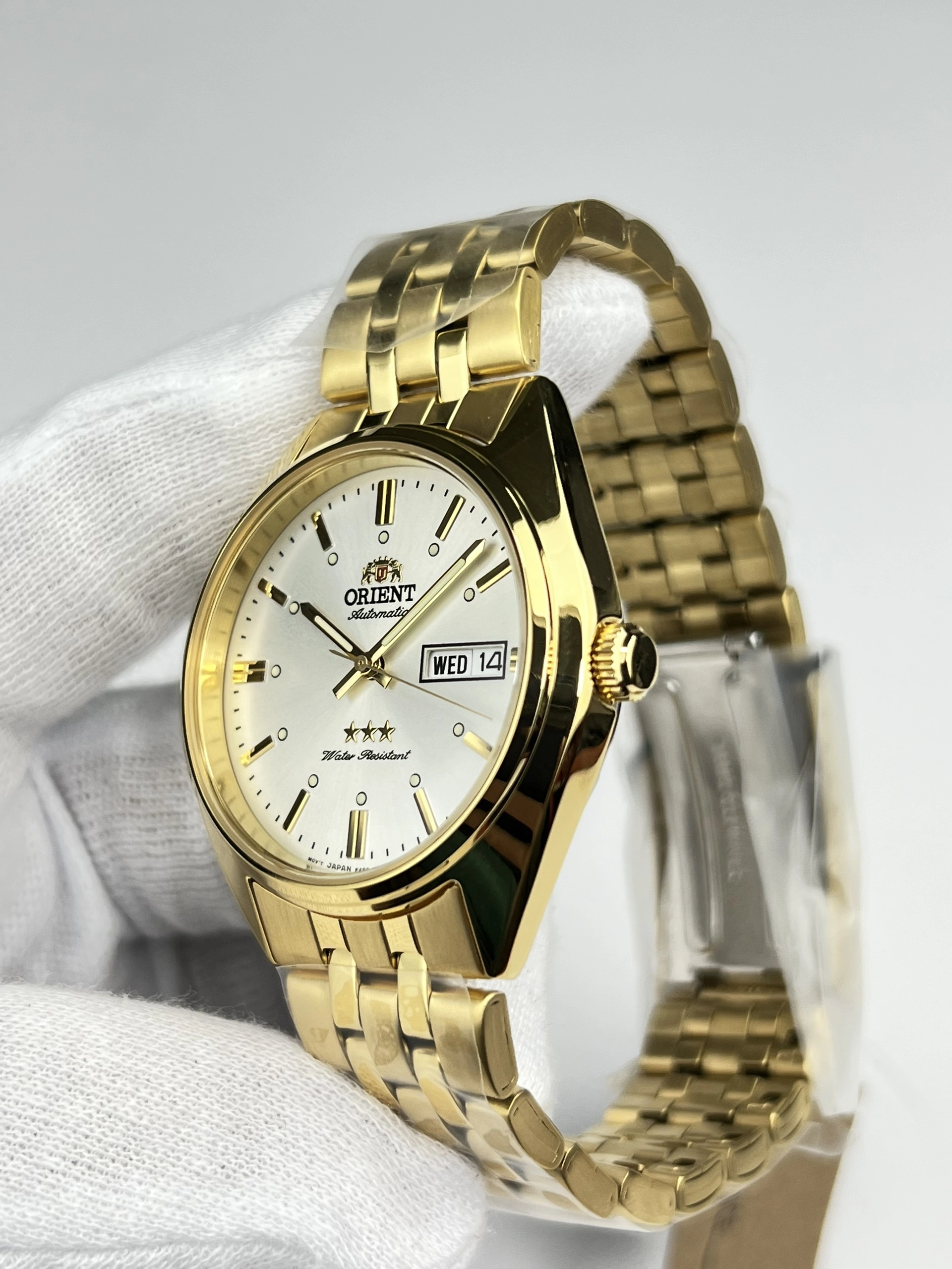 22-9a477038-f62f-4674-8a96-22b145a83656