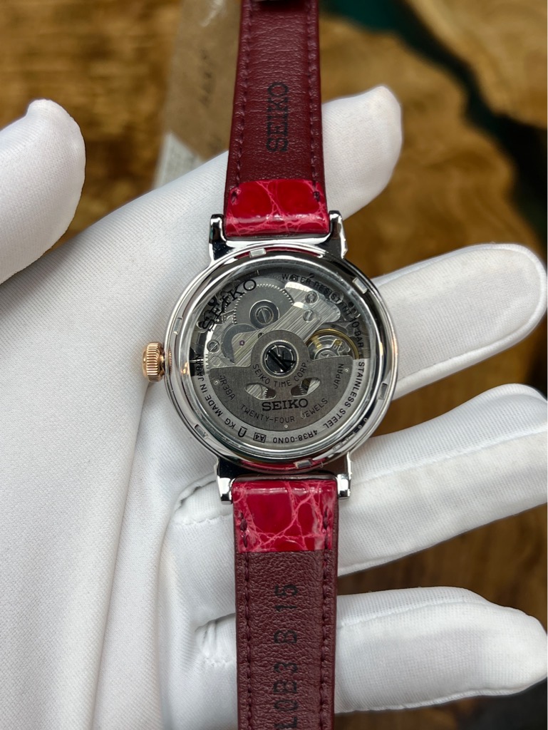 233b2ae5-af8e-470f-9f91-b2feb8bff909