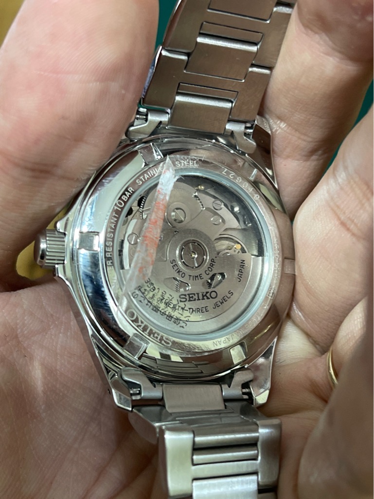 26102973-838e-44d1-922d-338a1c45ad54