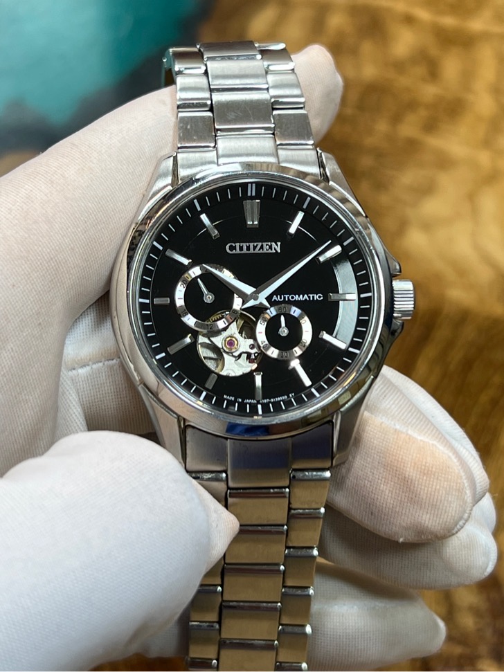 28f0b90e-ec27-471b-8369-5c10c8638e3a