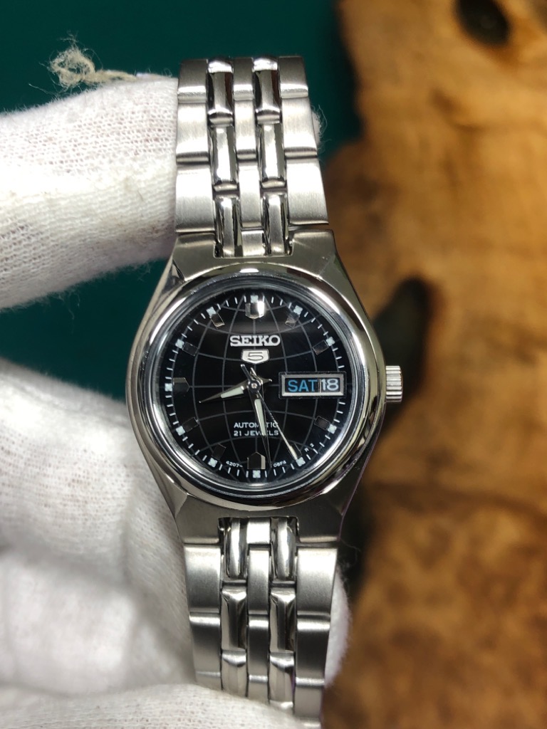 2a47cb8c-3457-4256-b178-d7909986bdbb