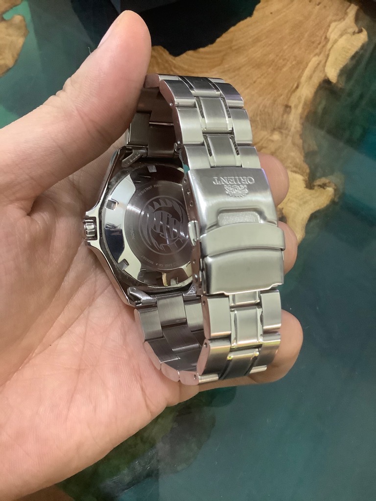 2b5ec332-b139-4321-96d7-2fb271e13c5f