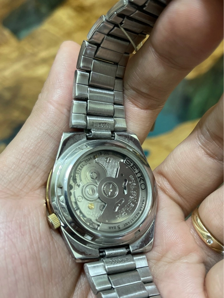 2e661252-d453-48ec-a0dd-befcccf7e176