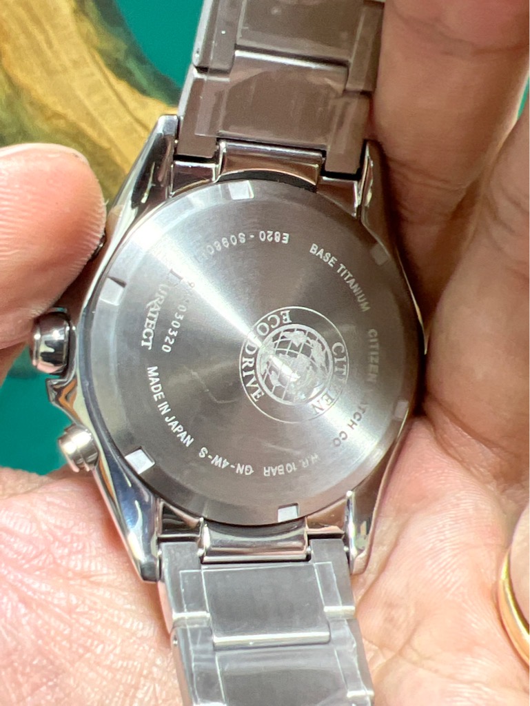 2ee1aec1-93ed-499b-944b-26a185d1c01f-b4c642a0-e64a-4432-b102-9bf8ab787a3e