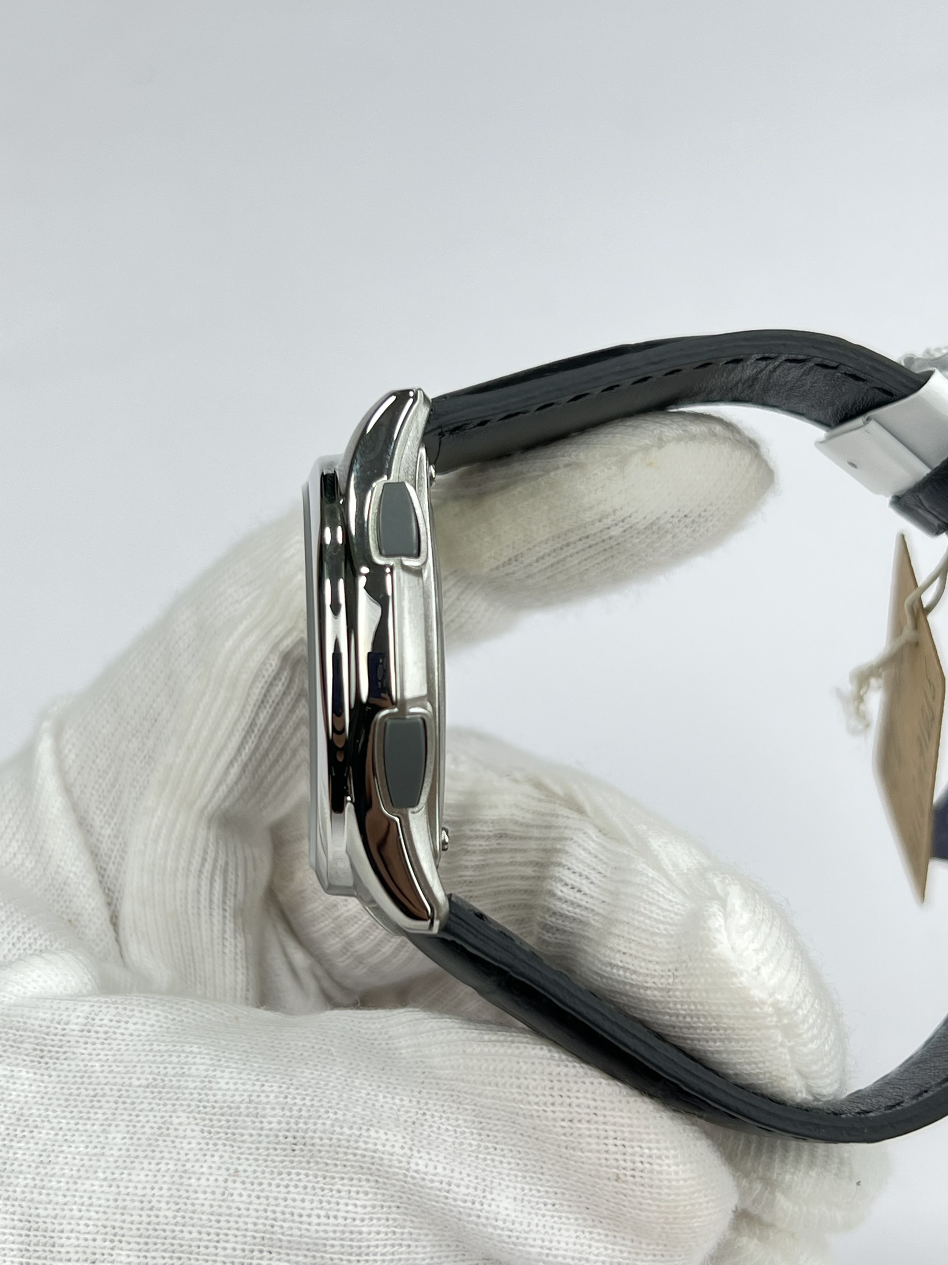 3-060b68be-6d22-4efb-a75e-efe8c6063bb7