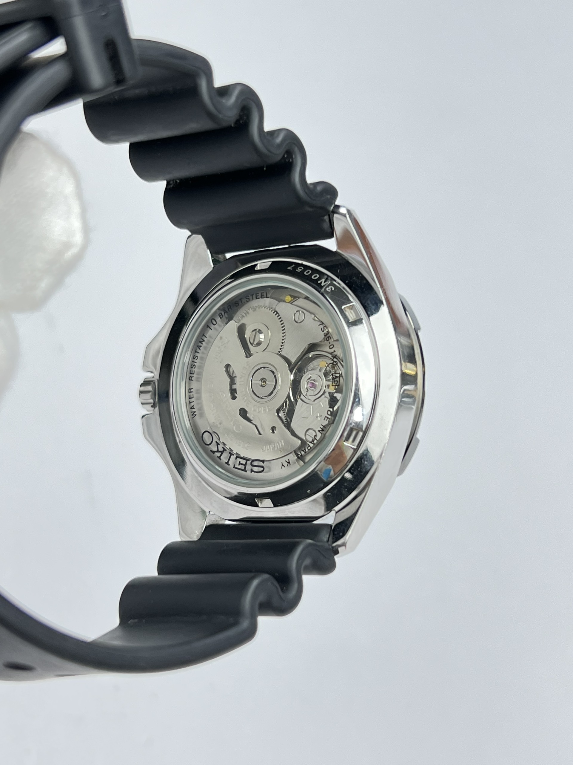 3-0c560085-9e59-4c59-b2be-6eeb3d83721d